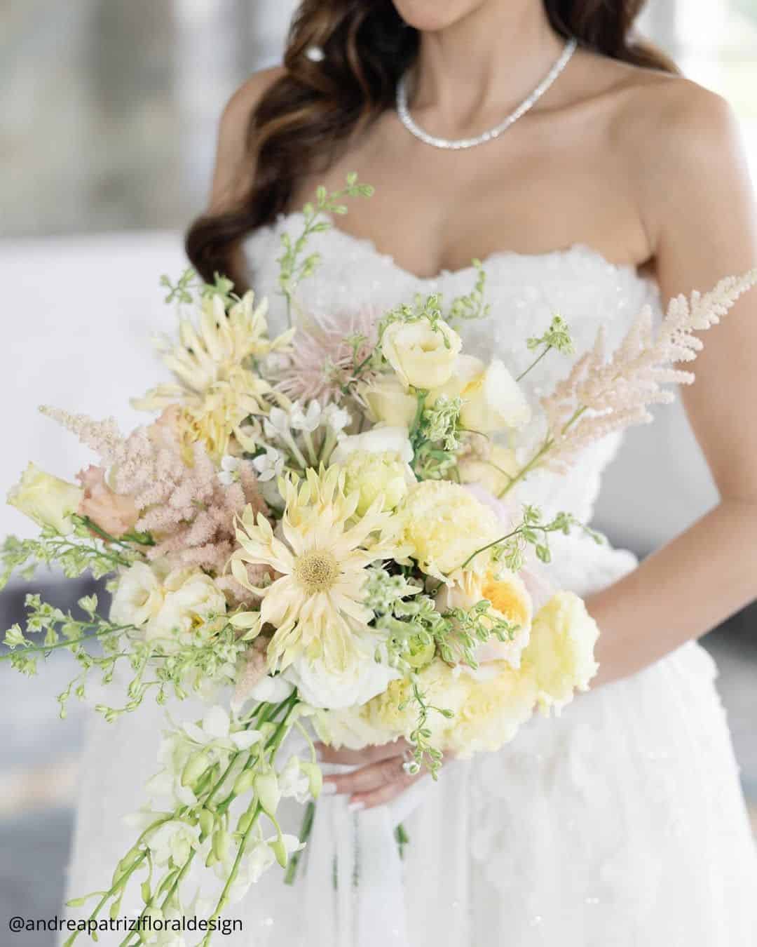 August Flowers: Golden Hour & Late Summer Charm
