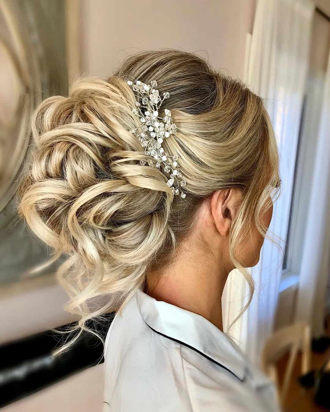 Cute Bridal Half Up Half Down