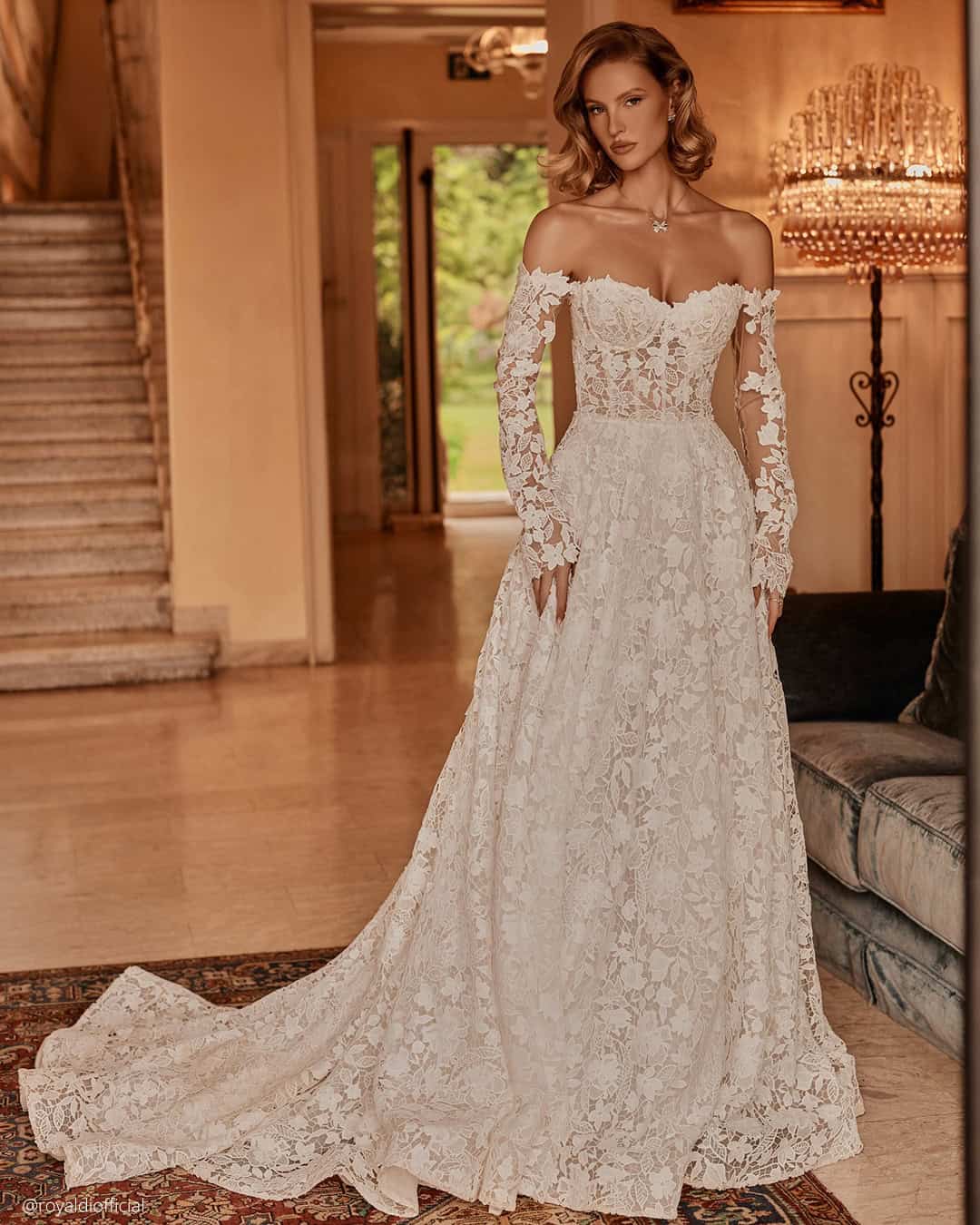 Lace Sweetheart Bridal Dresses