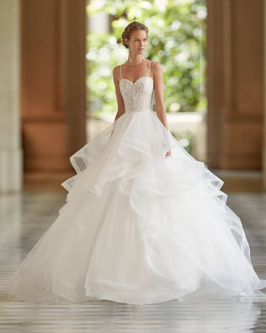 Sweetheart Neckline Princess Wedding Dresses