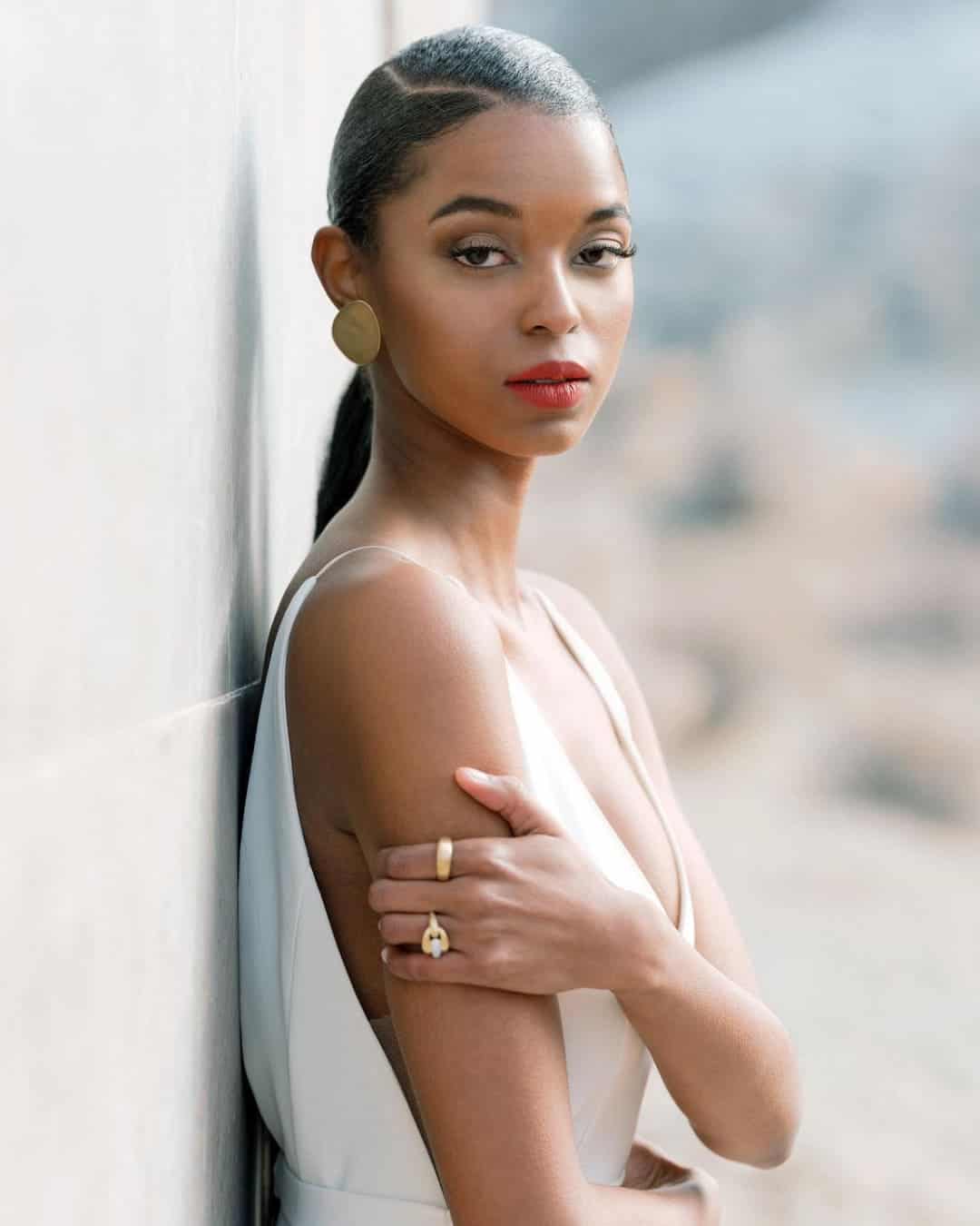Swept Back Hairstyles For Glam Brides