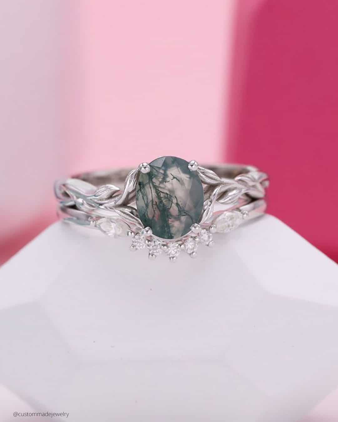 Women's Unique Engagement Rings
