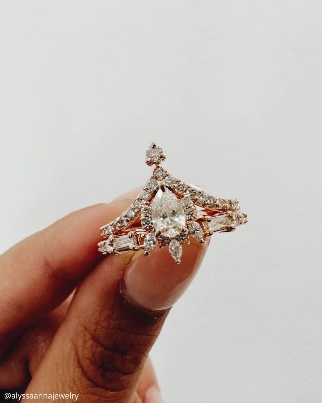 Women's Unique Engagement Rings
