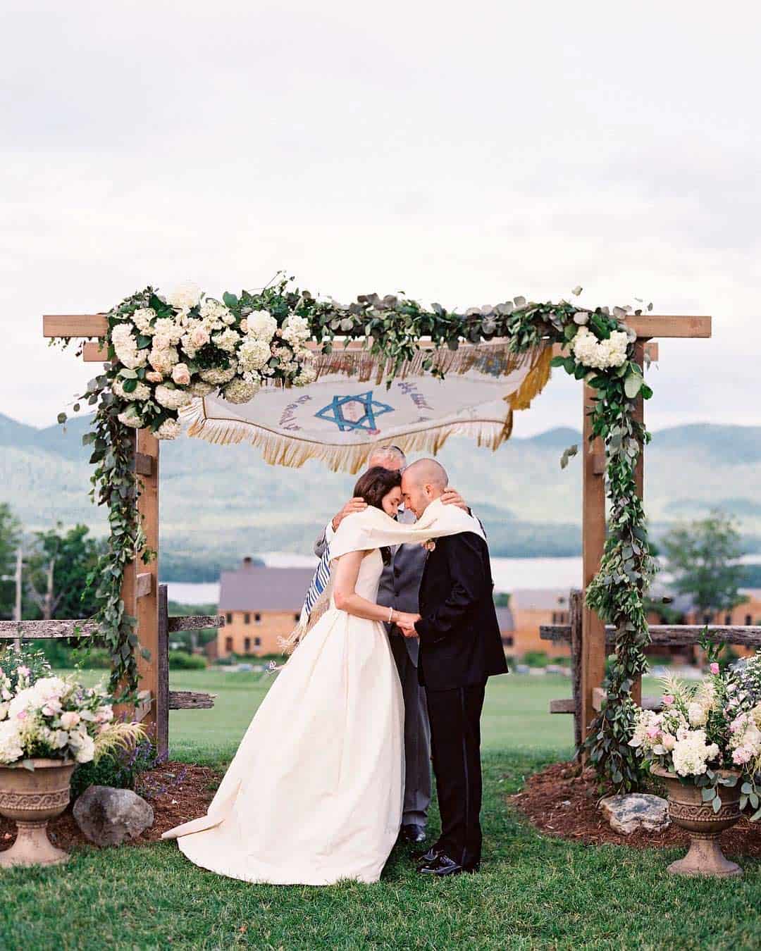 Add Some Green To Wedding Rituals