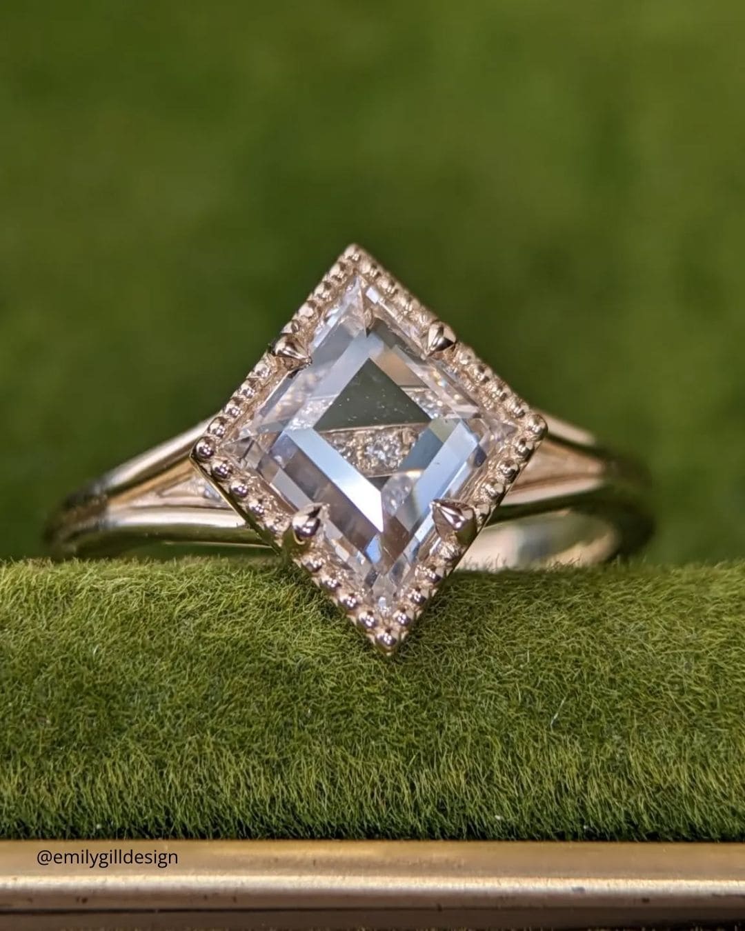 Vintage Rose Gold Engagement Rings