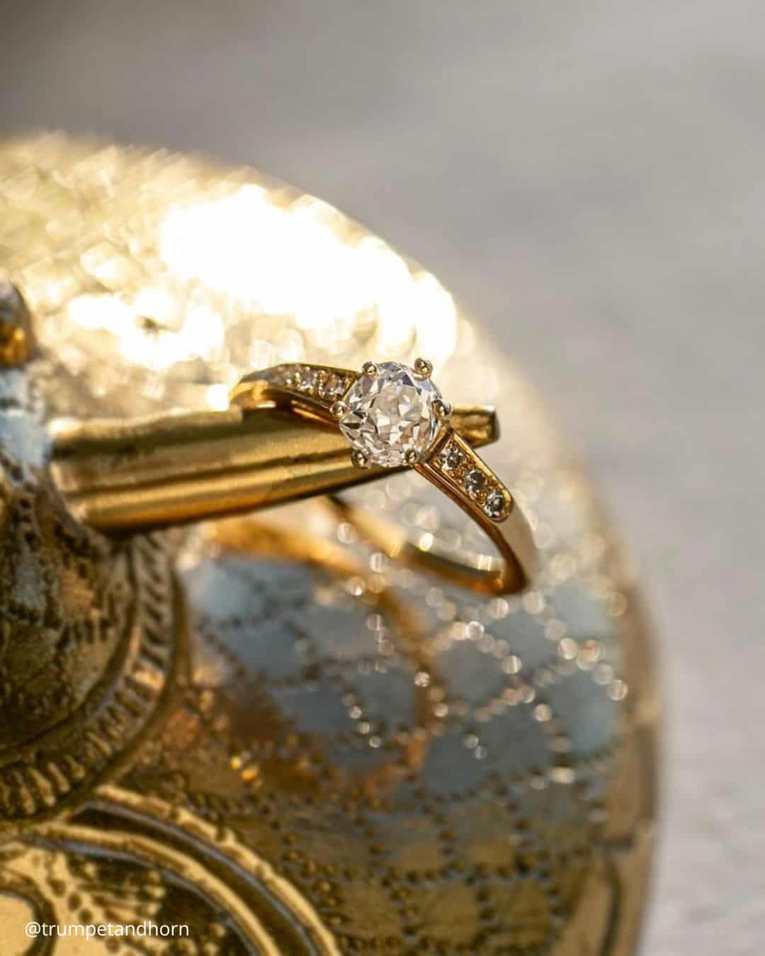 Tips On Buying Vintage Engagement Rings