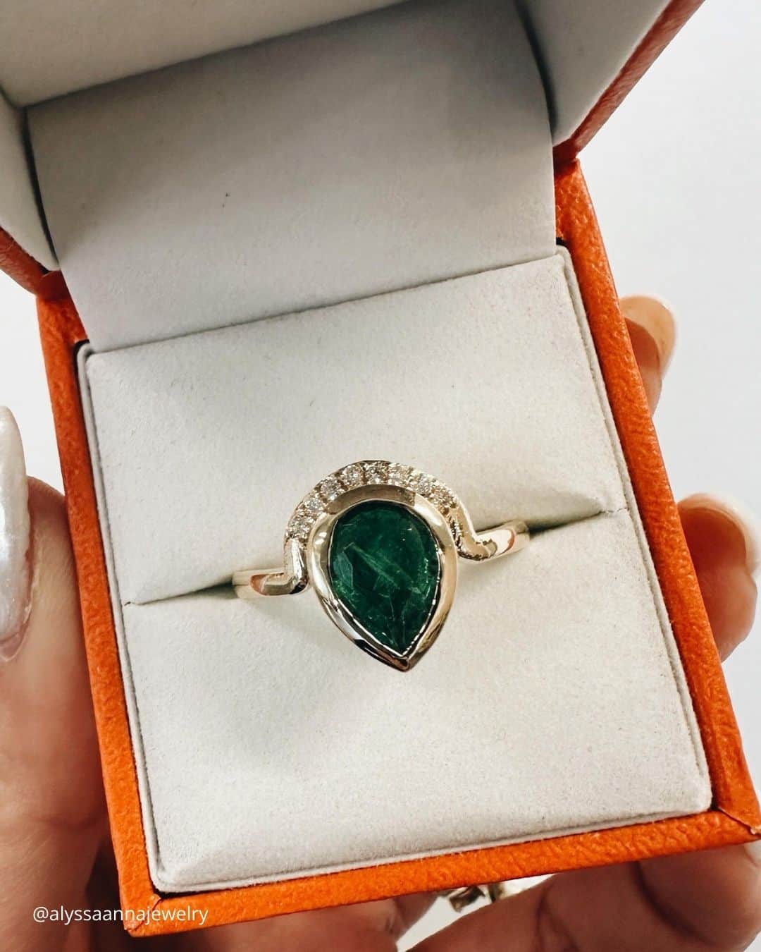 Vintage Sapphire Engagement Rings