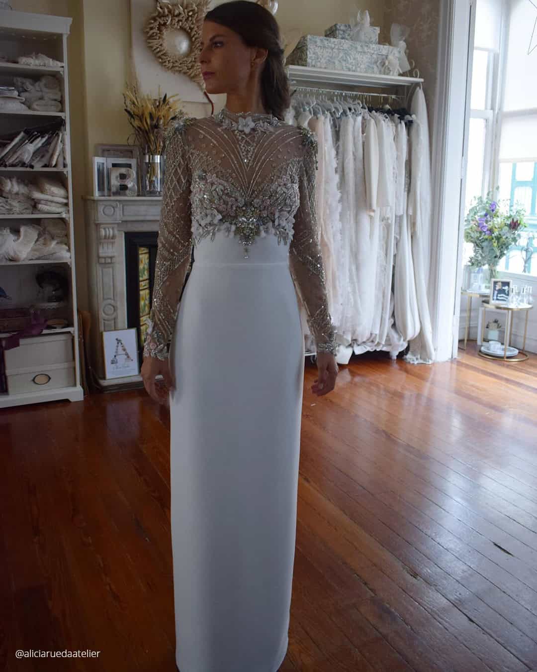Basque Waist Wedding Dresses