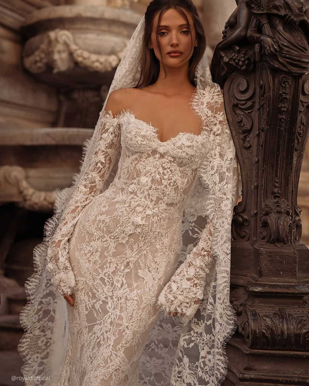 Basque Waist Wedding Dresses