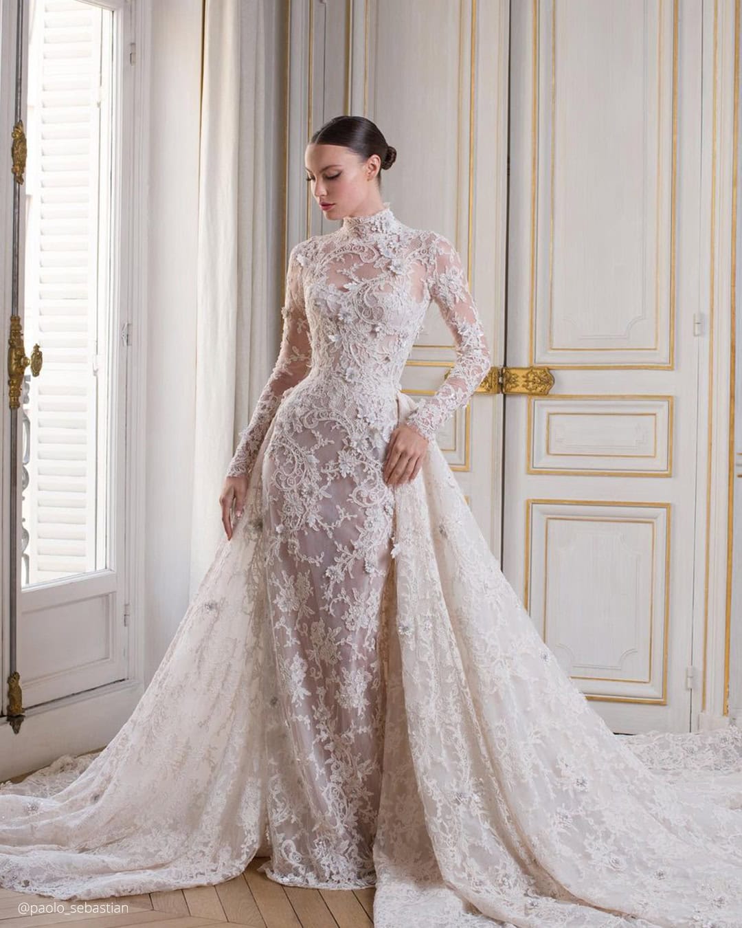 Vintage Lace Wedding Dresses