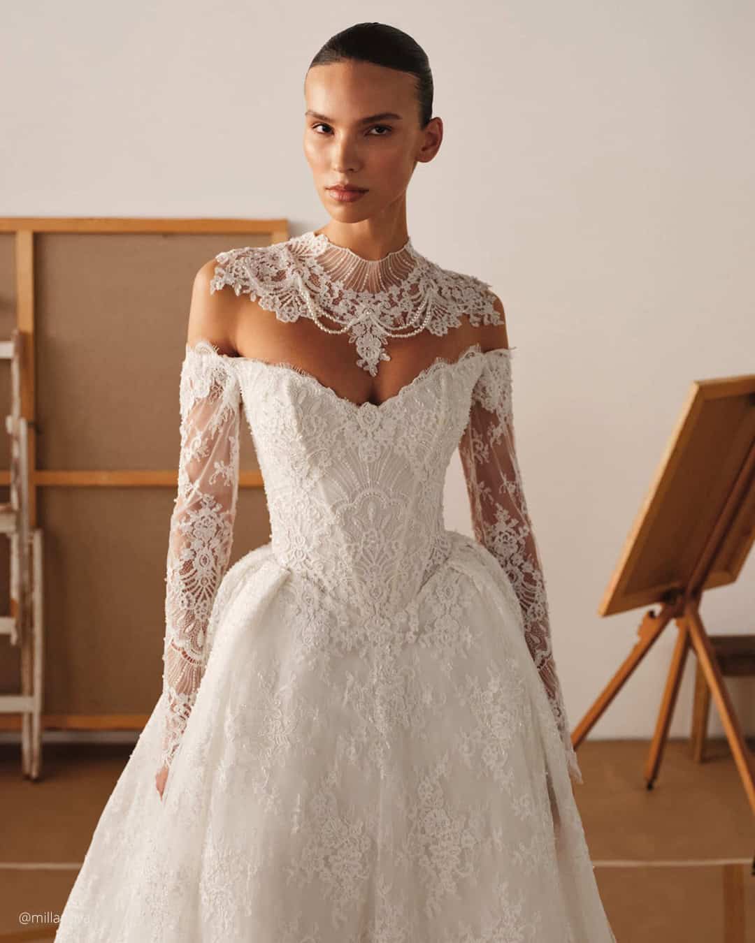 Vintage Lace Wedding Dresses