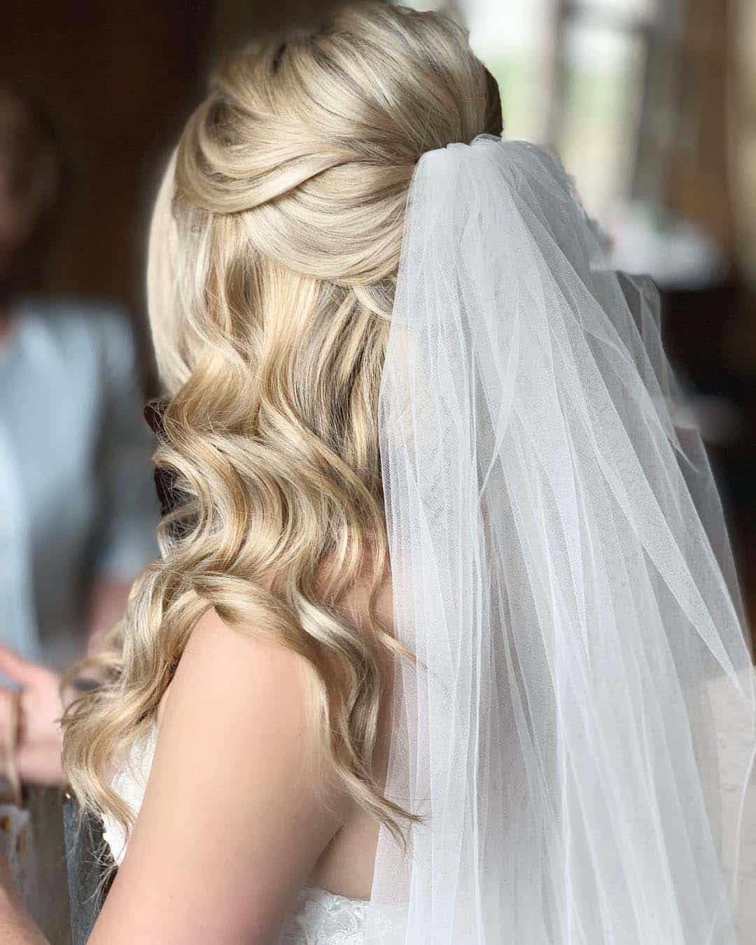 Elegant Vintage Wedding Accessories