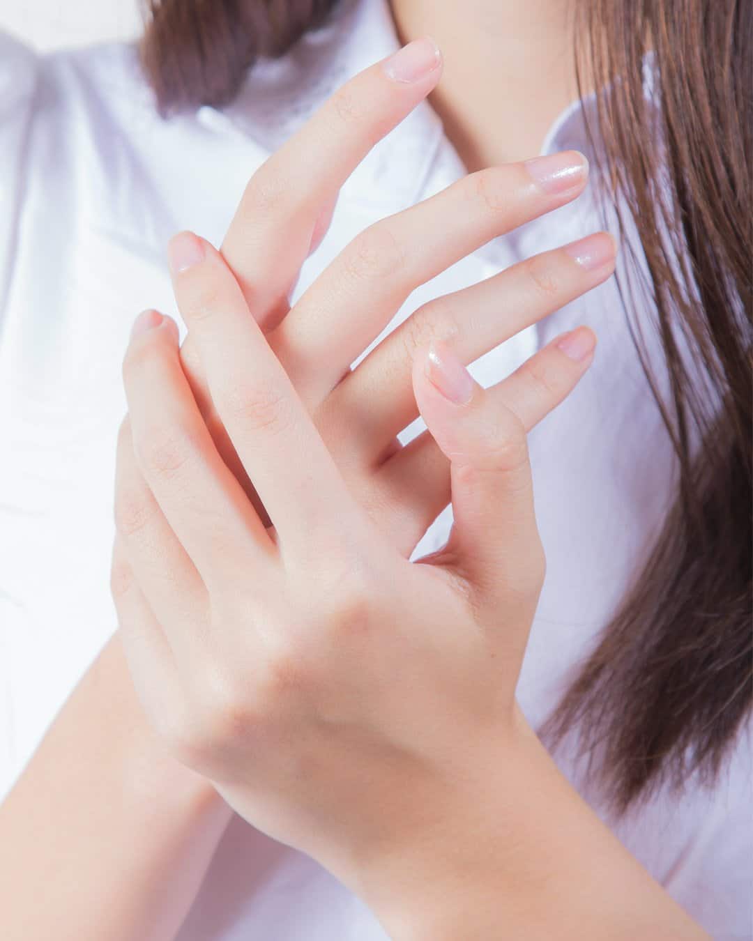 What specific skincare steps should I take the week before my wedding to ensure my skin looks its best on the big day?