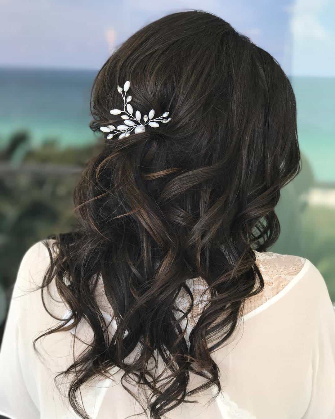 Wedding Hairstyles for Thin Straight Hair