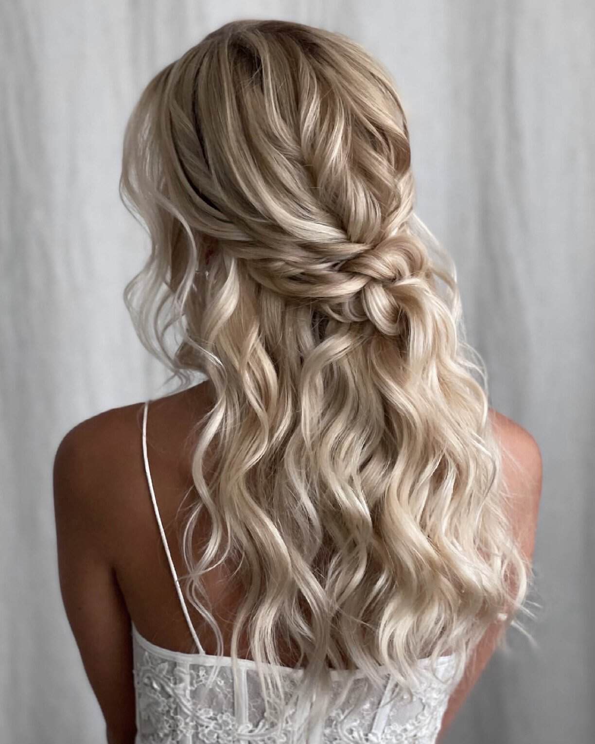 Elegant Hairstyles For Thin Hair