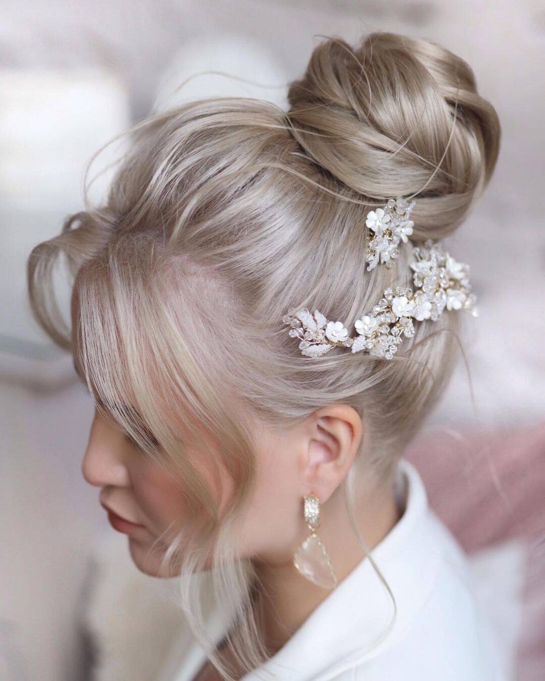Elegant Wedding Hairstyles for Long and Thin Hair