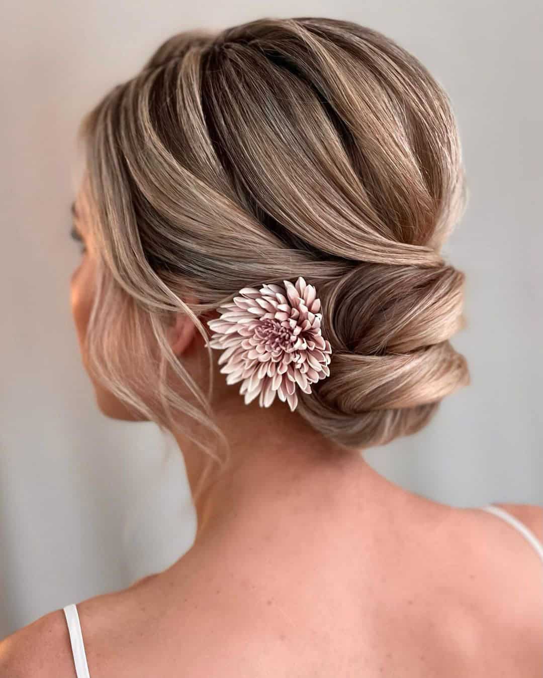 Bridal Hairstyles With A Veil