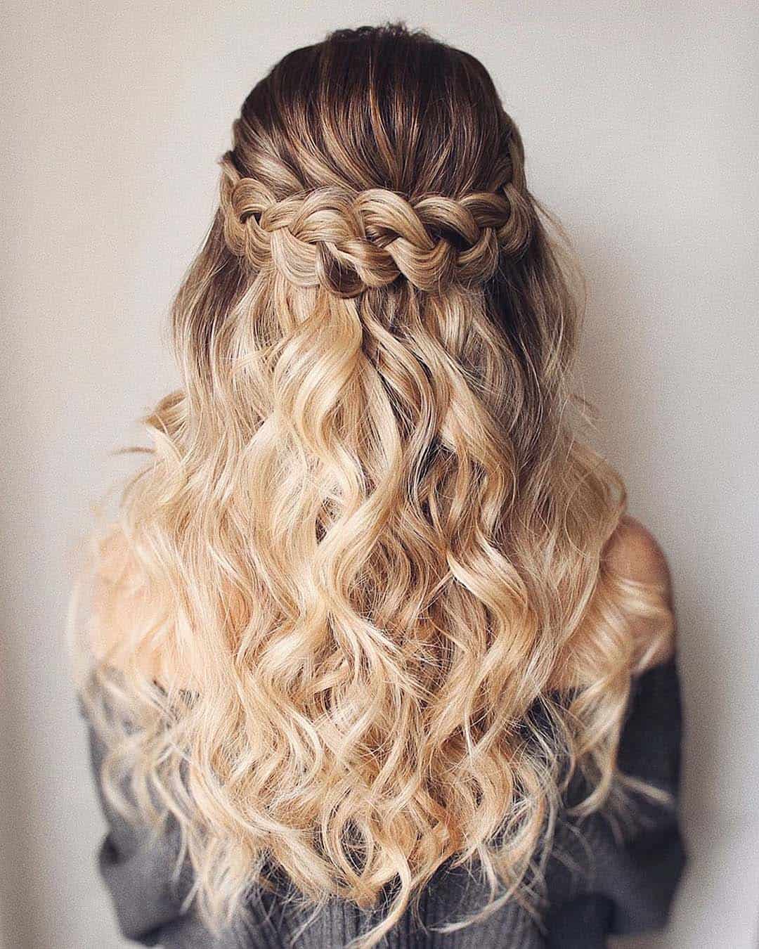Trendy Unique Wedding Arches