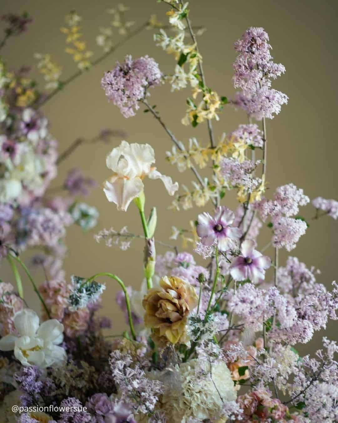Popular Wildflowers for Wedding Bouquets