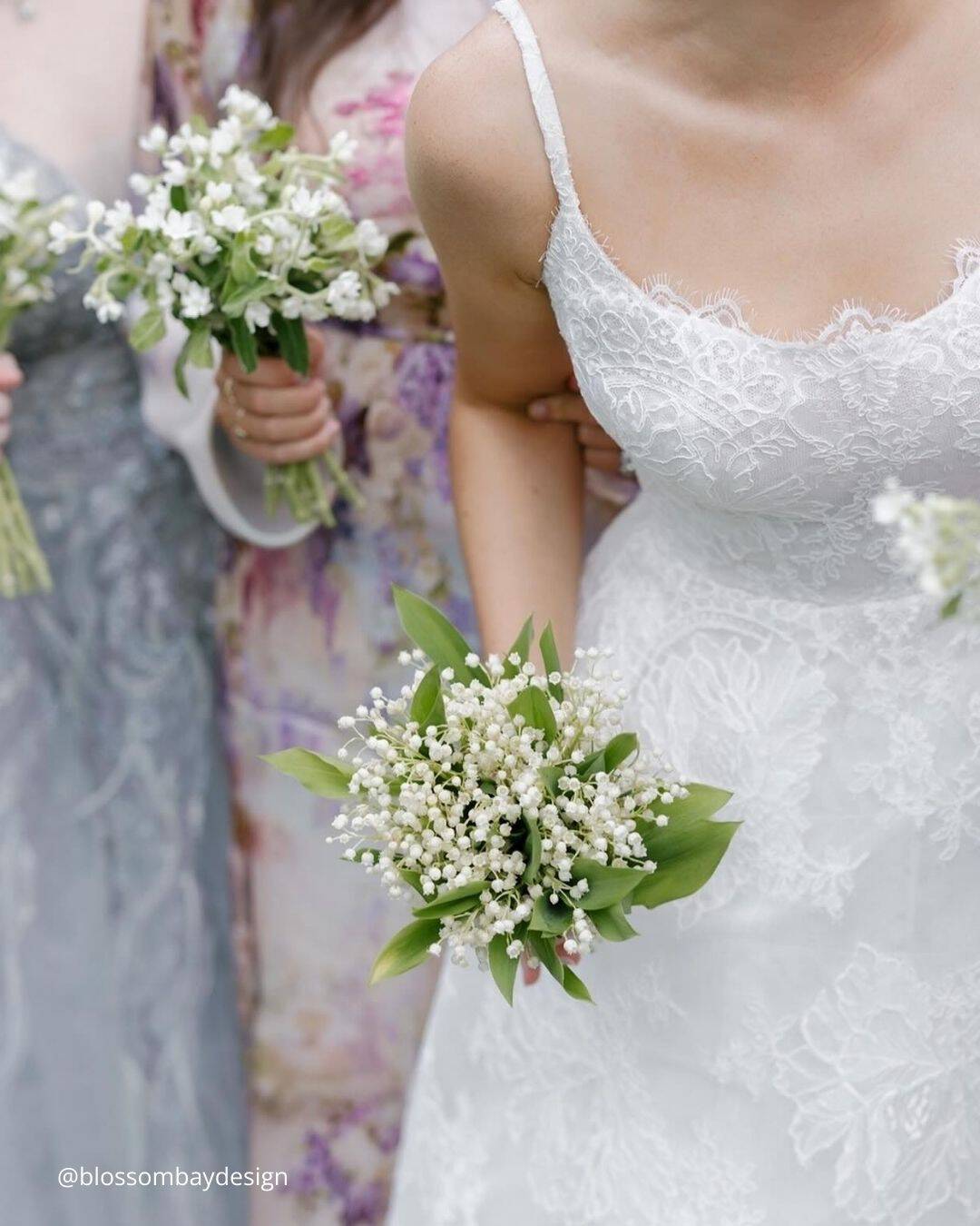 Beautiful Wedding Bouquets With Field Flowers
