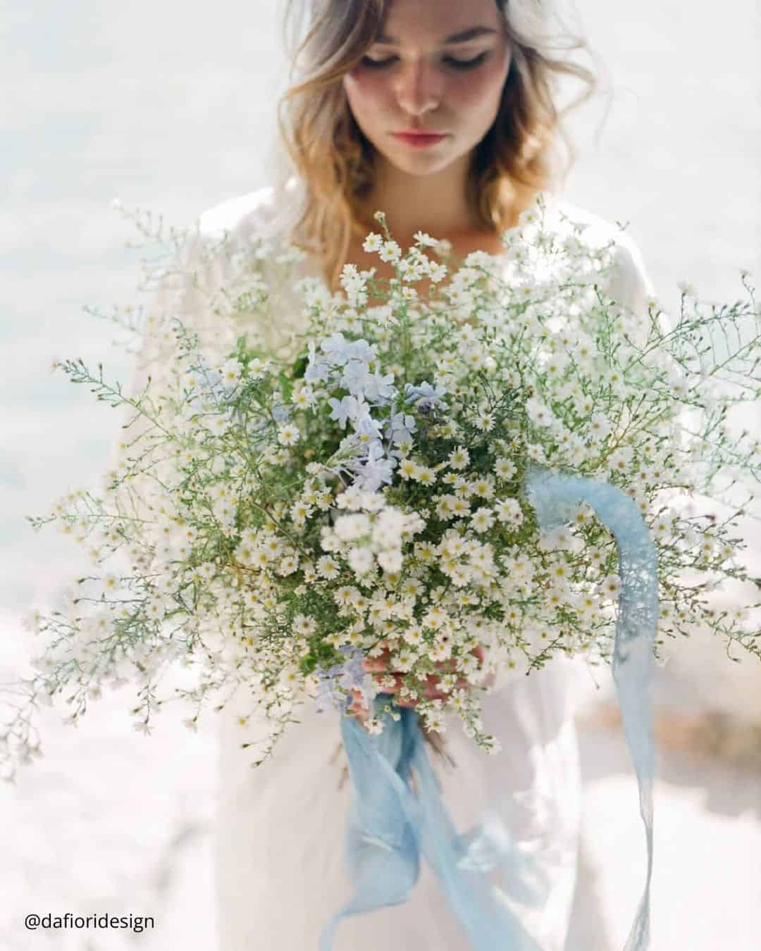 Wedding Bouquets In The Spirit Of Provence With Lavender