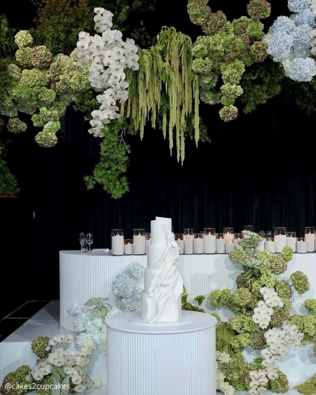 White Wedding Decoration Ideas For Aisle