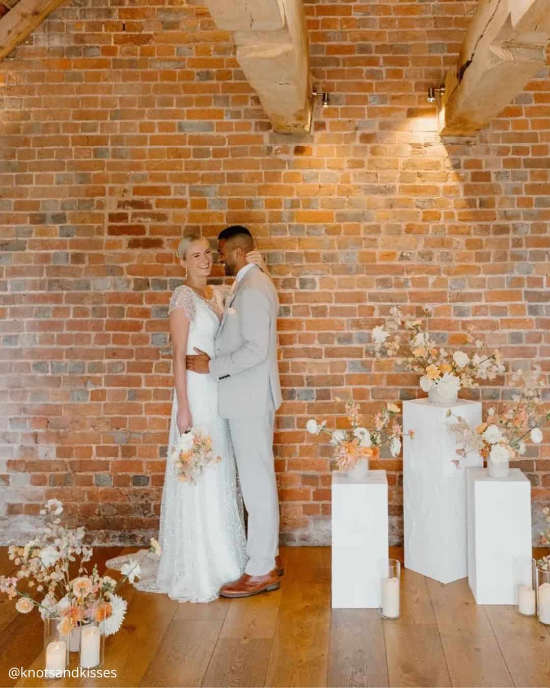 White Wedding Decoration Ideas For Aisle