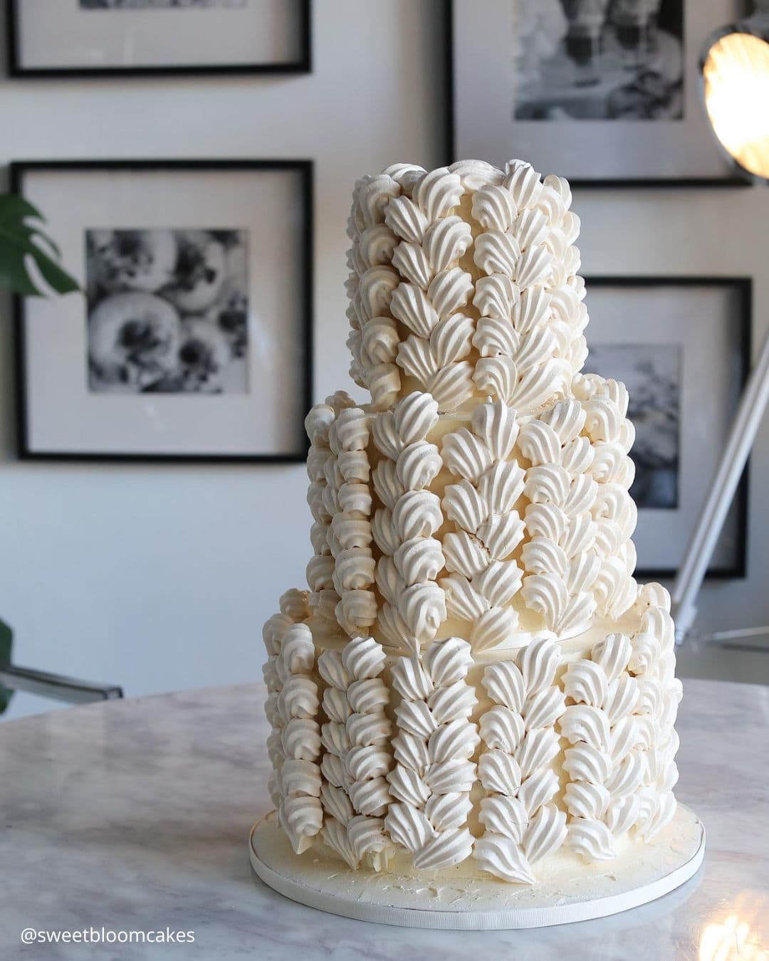 Sparkly Winter Wedding Cakes