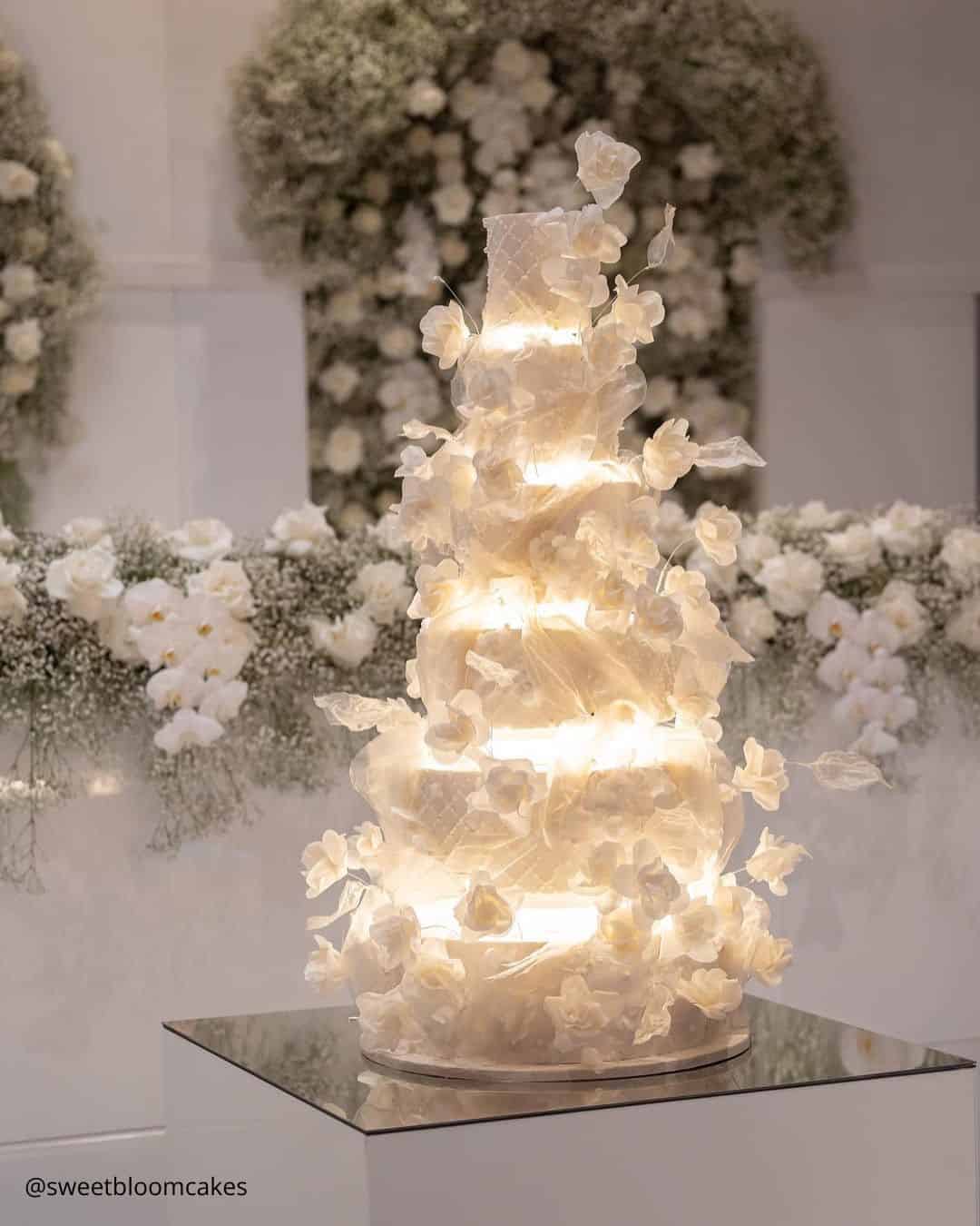 Winter Wedding Cakes with Greenery