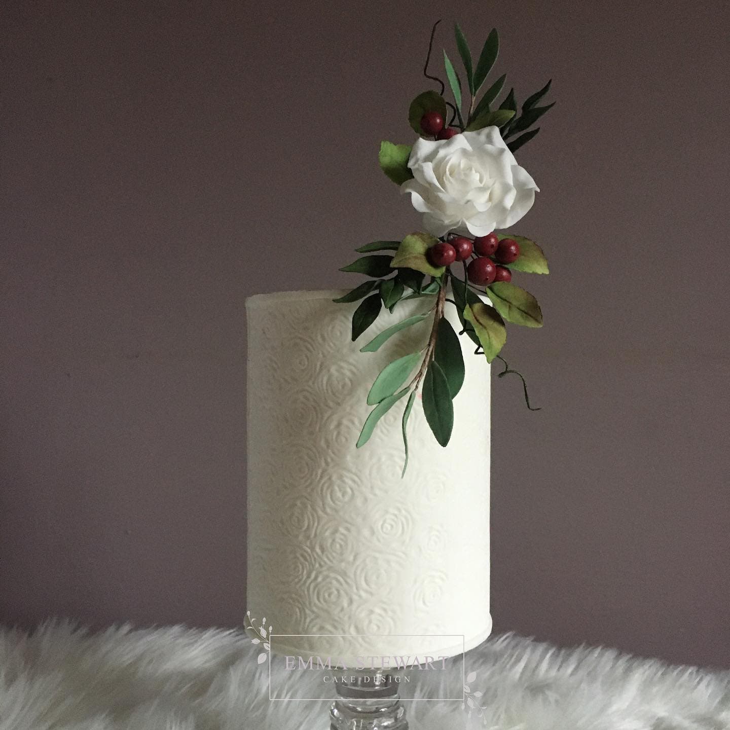 Elegant Winter Cake Ideas
