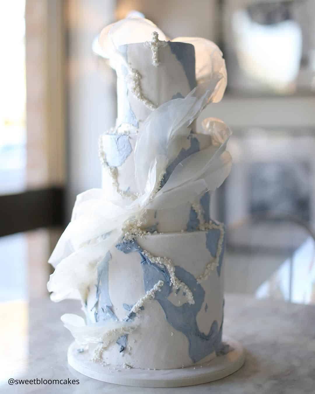 Christmas Wedding Cake