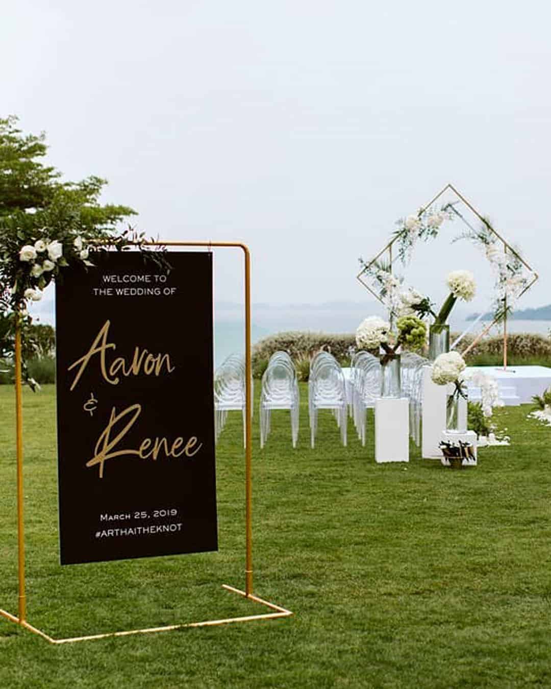 Black and Gold Wedding Cake Ideas
