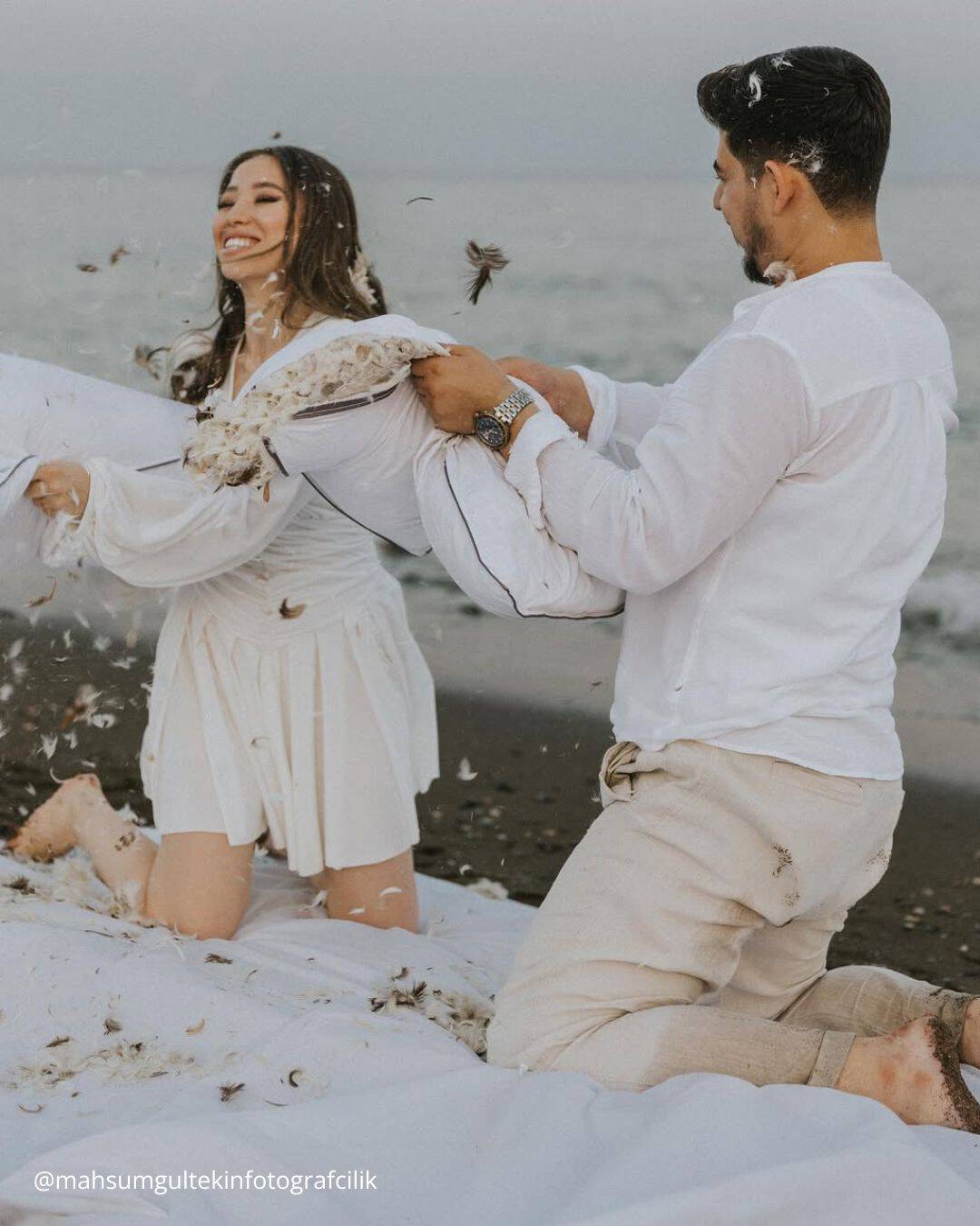 Creative and Unique Engagement Photos