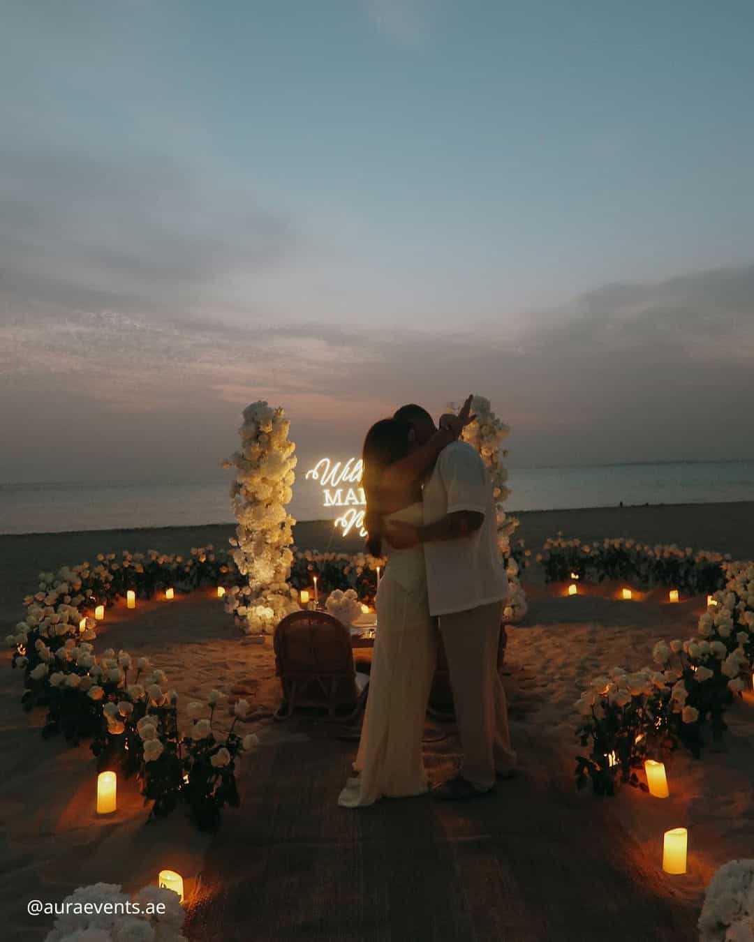 Classic Engagement Photo Poses