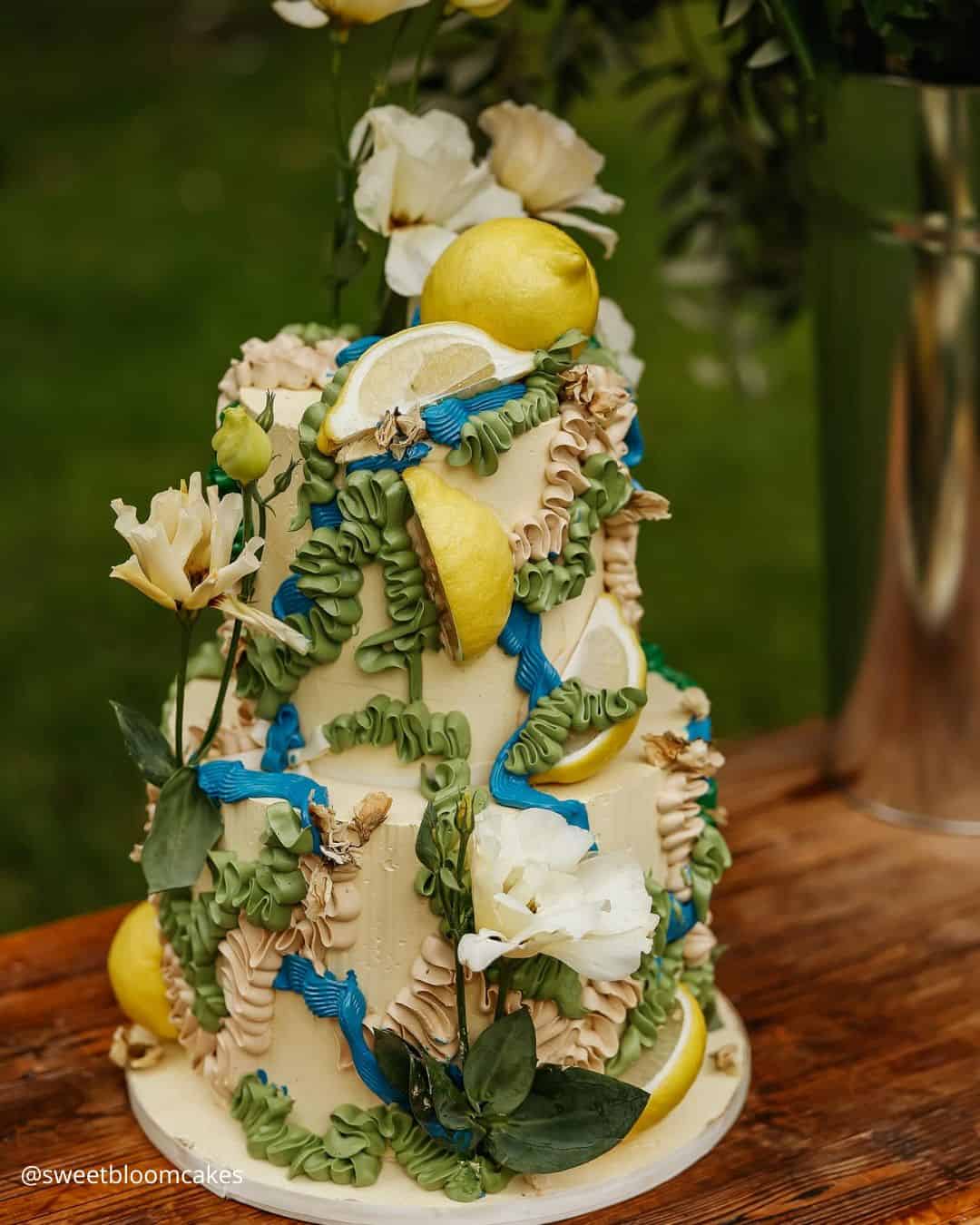 Square Wedding Cakes