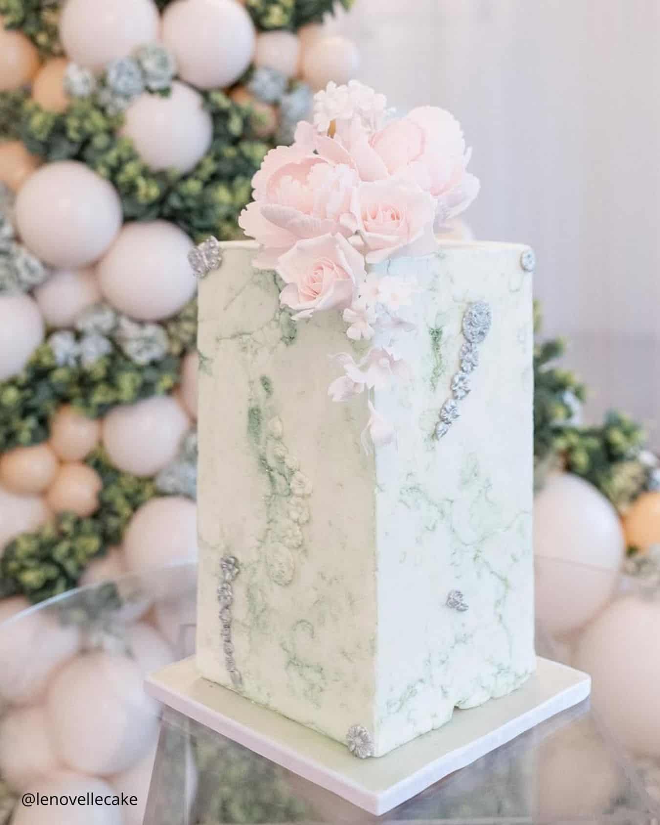 Wedding Cakes With Greens
