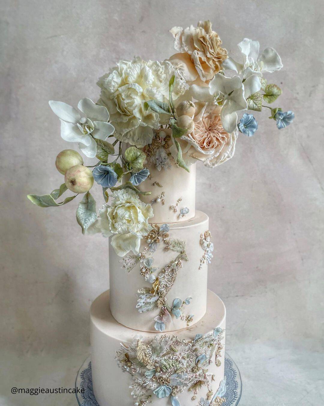 Simple Summer Wedding Cake