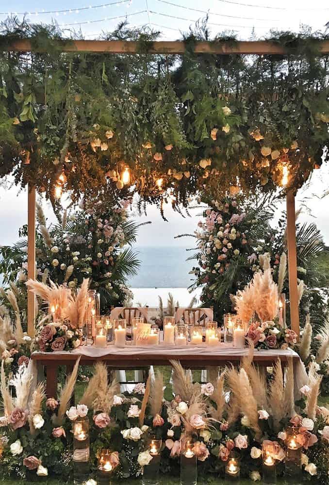 DIY Wedding Lighting Tips