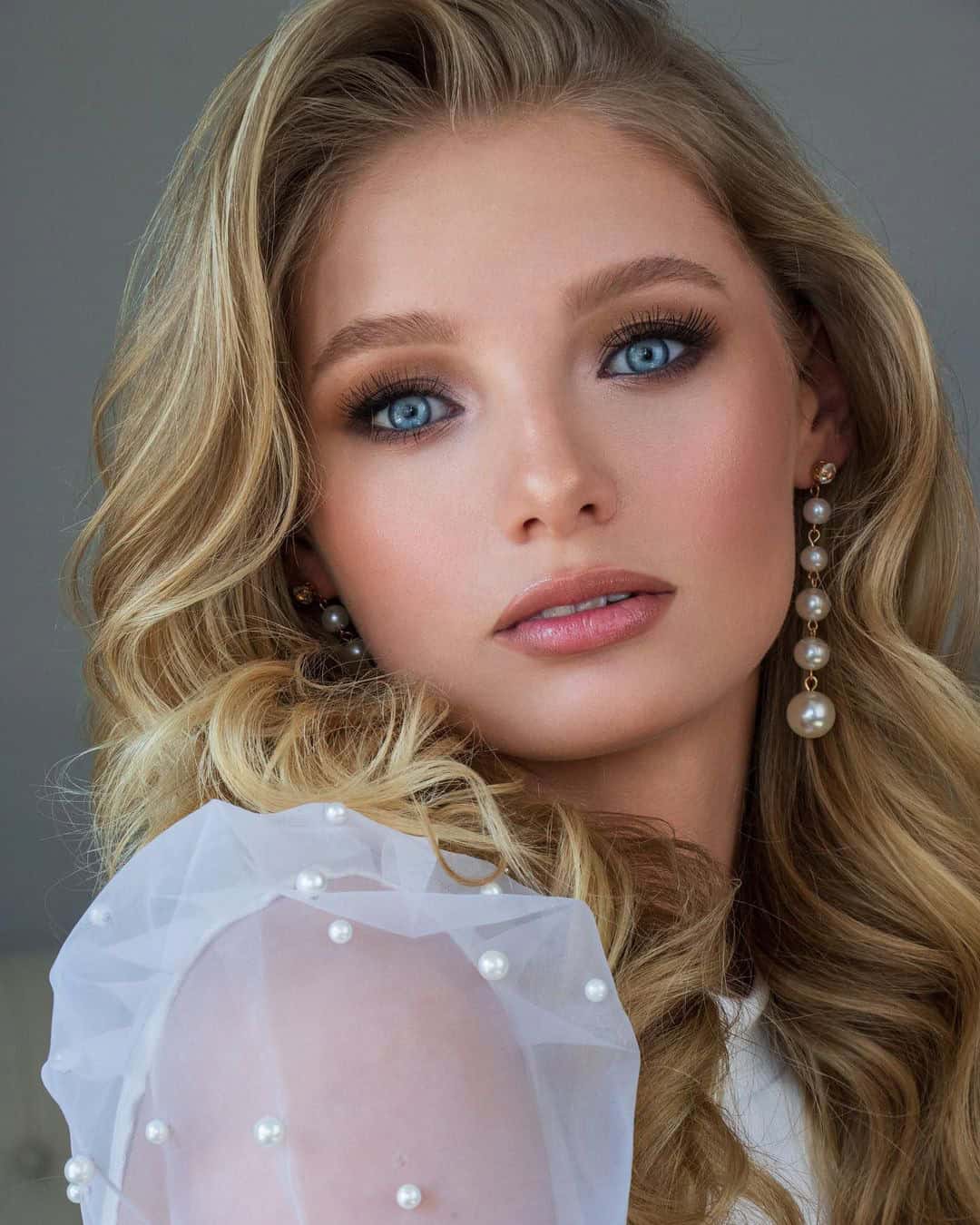 Smokey Eye Makeup For Evening Weddings