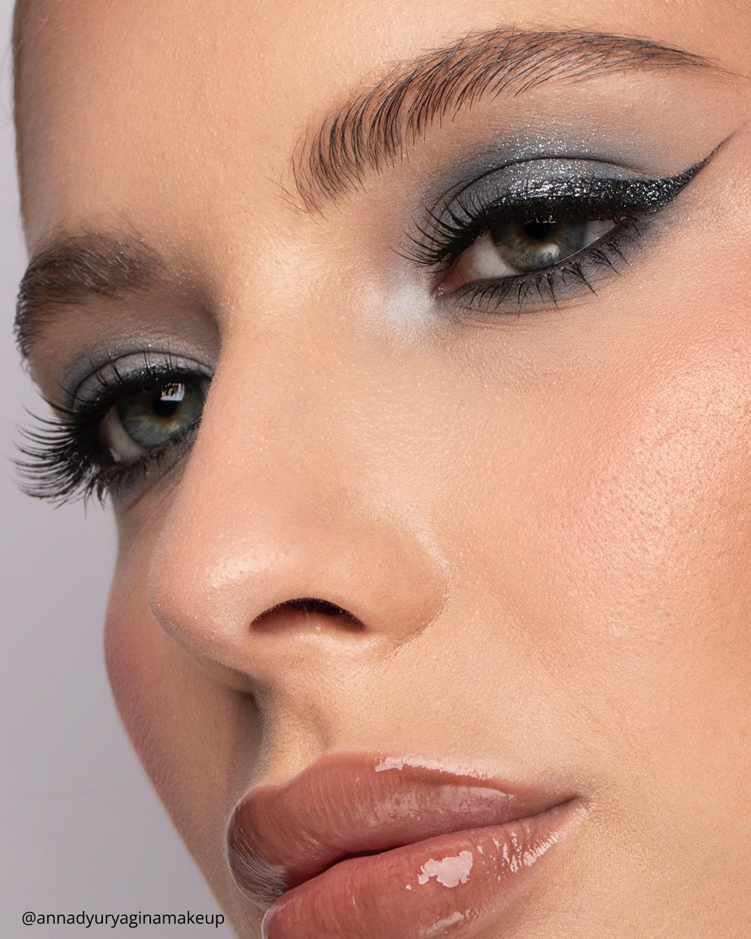 Blue Eyeshadow Wedding Looks