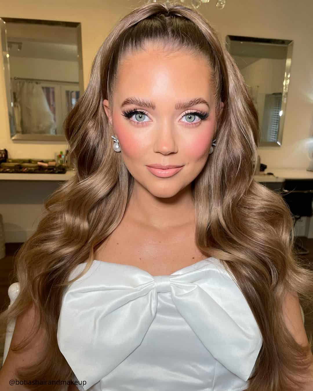 Wedding Makeup For Blue Eyes And Brown Hair