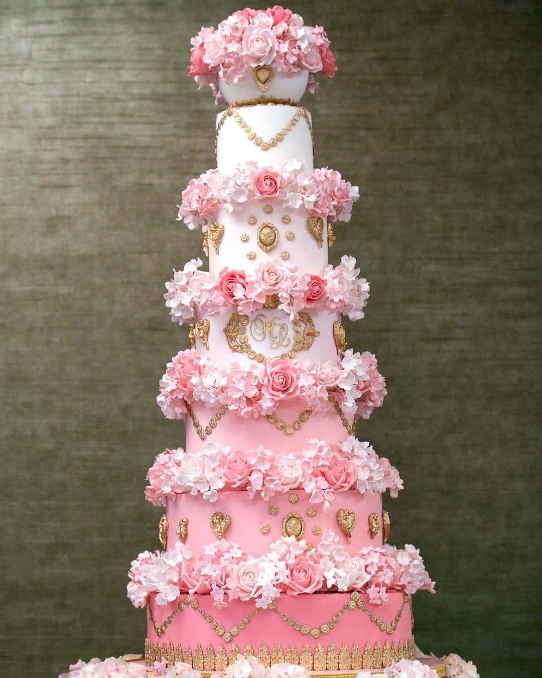wedding cake trends pink cake with ombre elizabethscakeemporium
