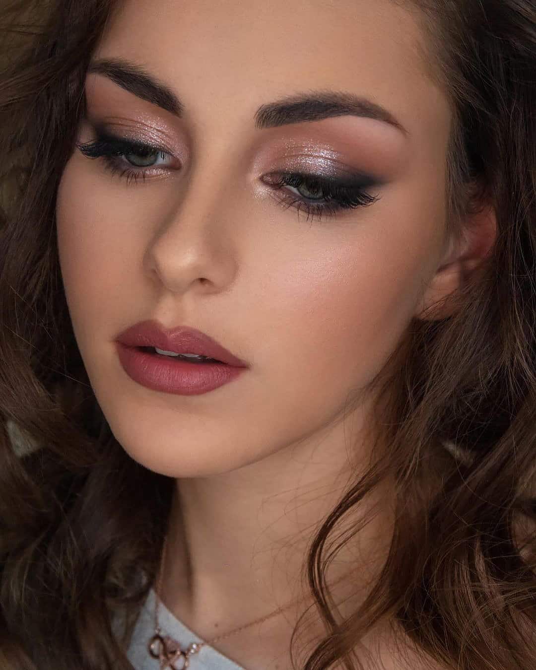 Fox Eyes Makeup Ideas For Boho Bride