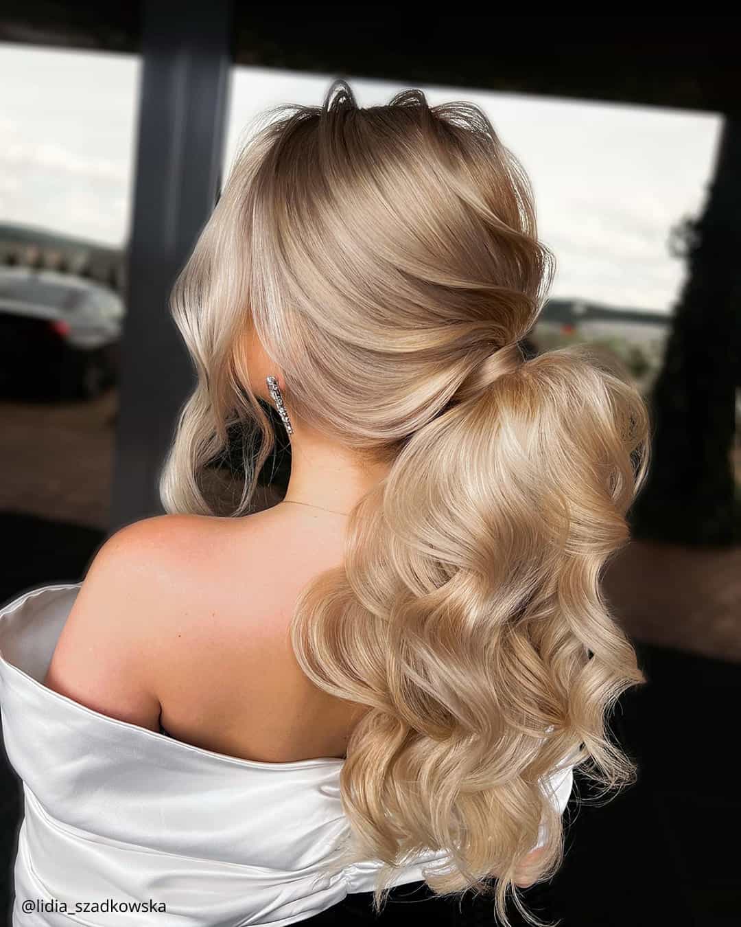 Curly Ponytail Hairstyles