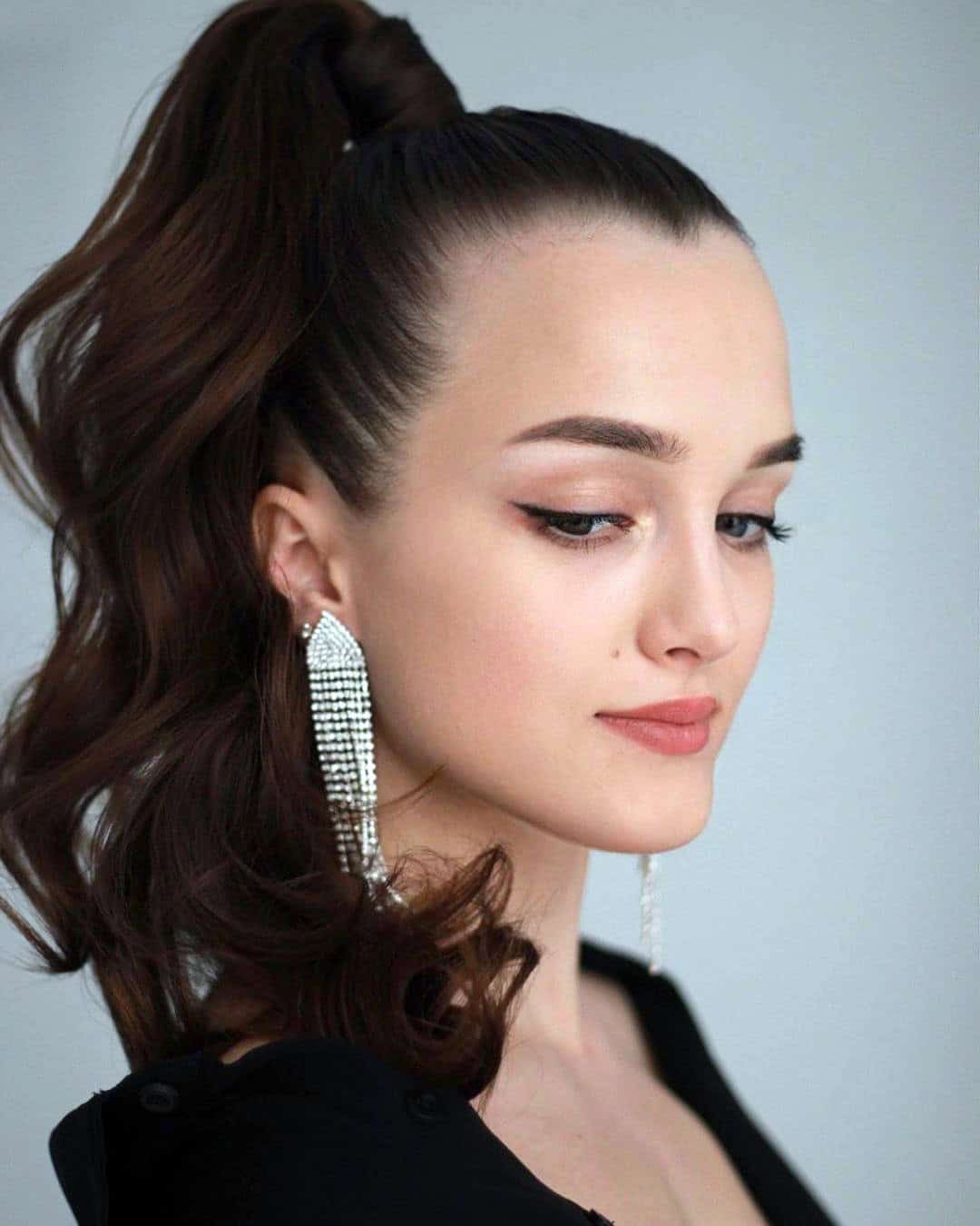High Ponytail Hairstyles