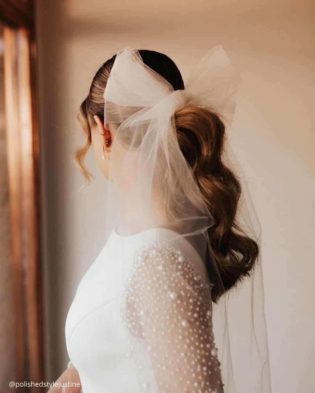 How To Wear A Veil With A Ponytail
