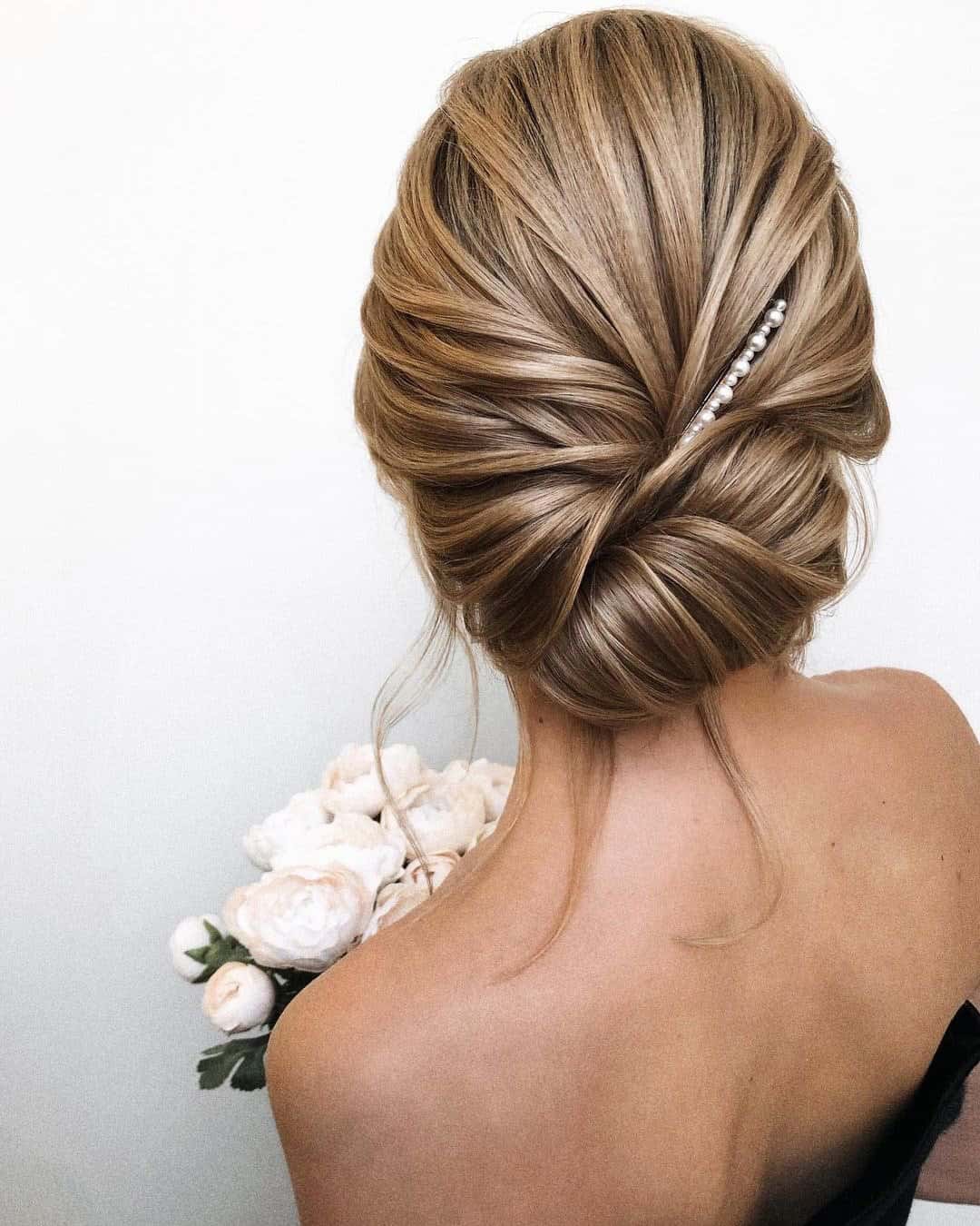 Cute Side Wedding Updos for Short Hair
