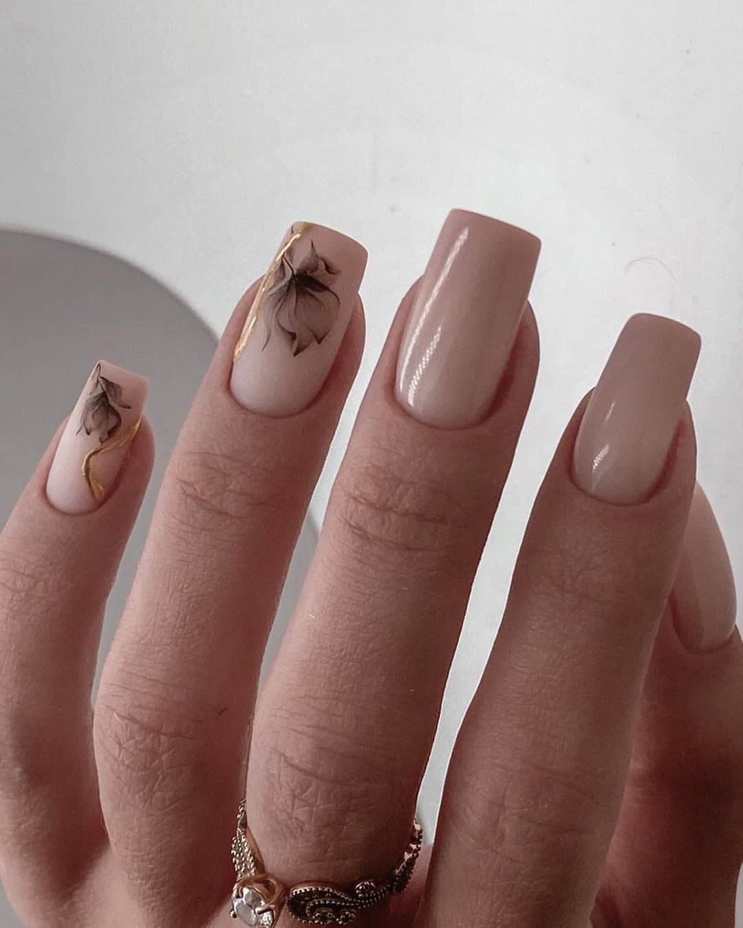 Square Nails