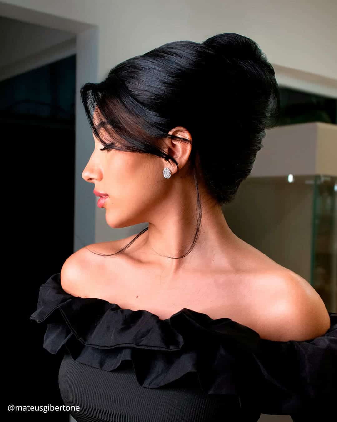 Wedding Hairstyles In A Vintage Style