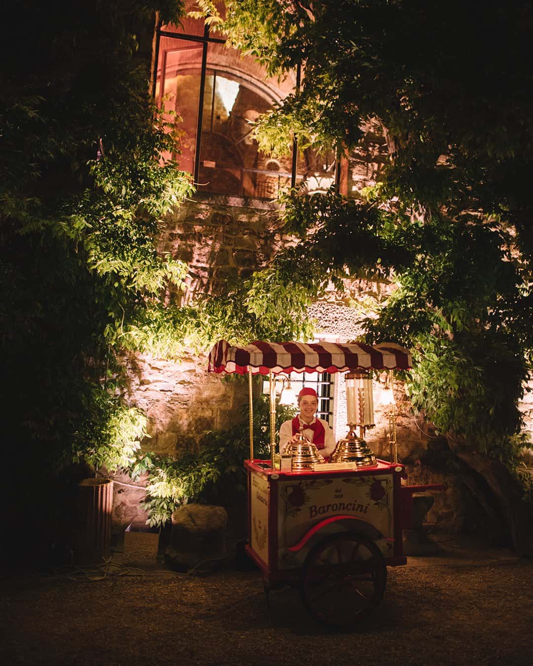 romantic real wedding in florence reception derails